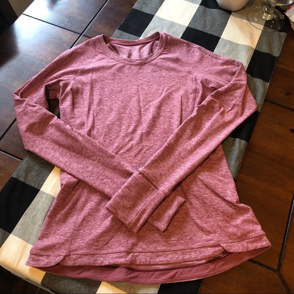 Lululemon Womens Pull Over. Size 6